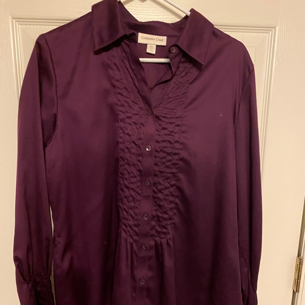 Blouse - control blend , silky texture . Washable , smoke free home .